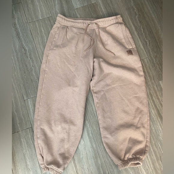 Rare Jordan Flight Women Washed Fleece Ankle Joggers Pants Light Pink Size Large - Picture 2 of 9